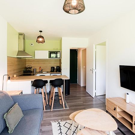 Appartement Cosy 5 Mins Honfleur Piscine Terrasse Équemauville Exterior foto